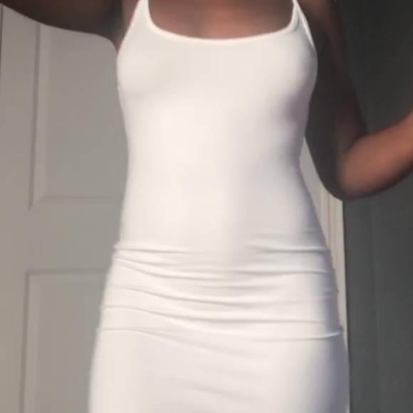 White Dress - Picture 1 of 3